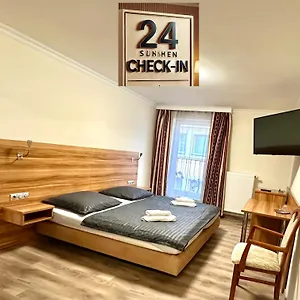 ** Otel Kennedy Almanya