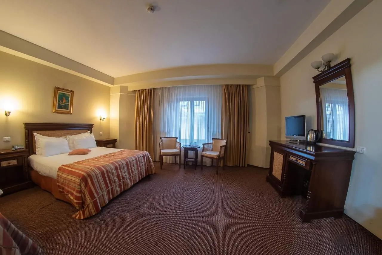 בוקרשט Atrium Hotel Ateneu City Center