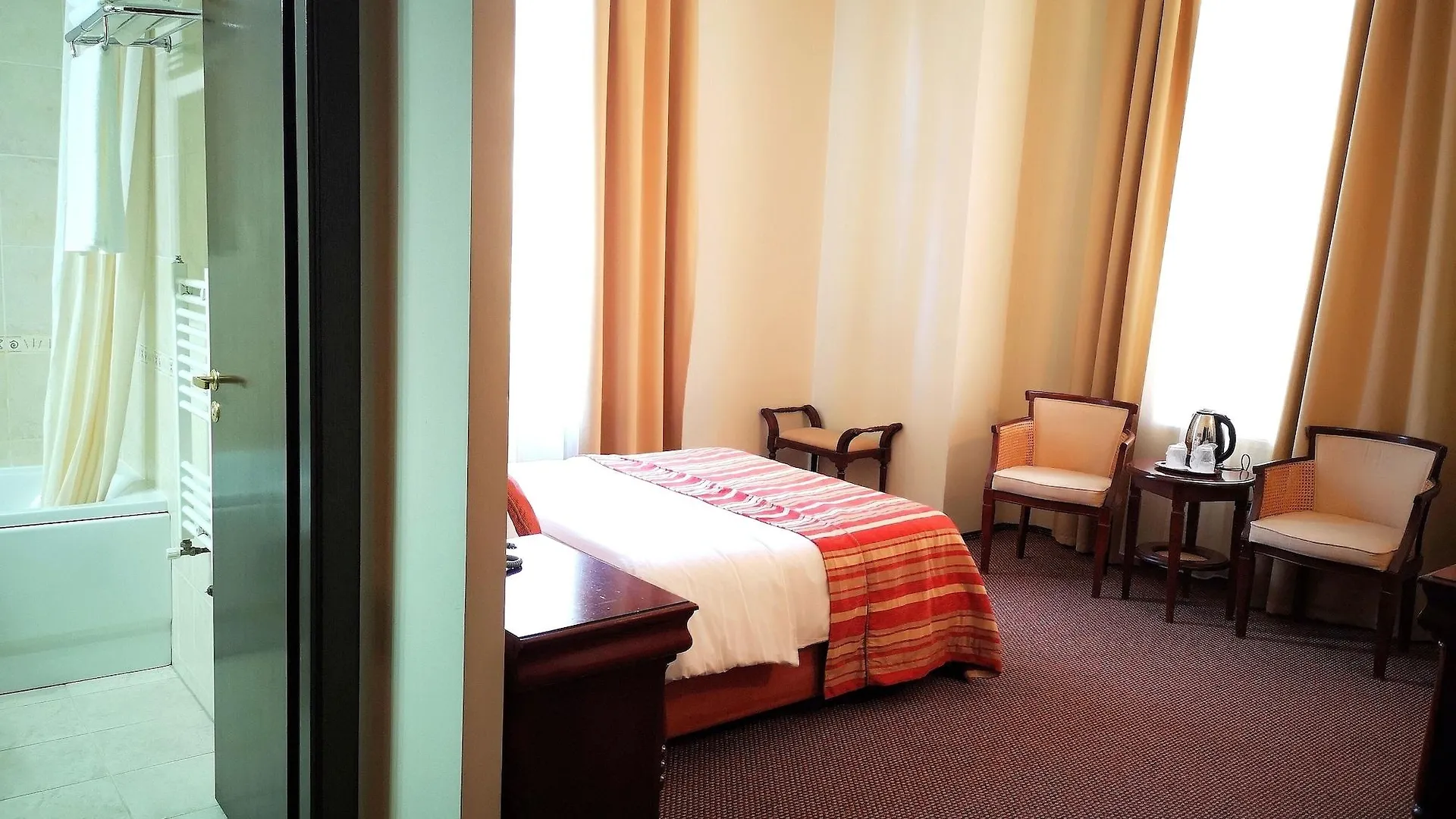 Atrium Hotel Ateneu City Center Boekarest