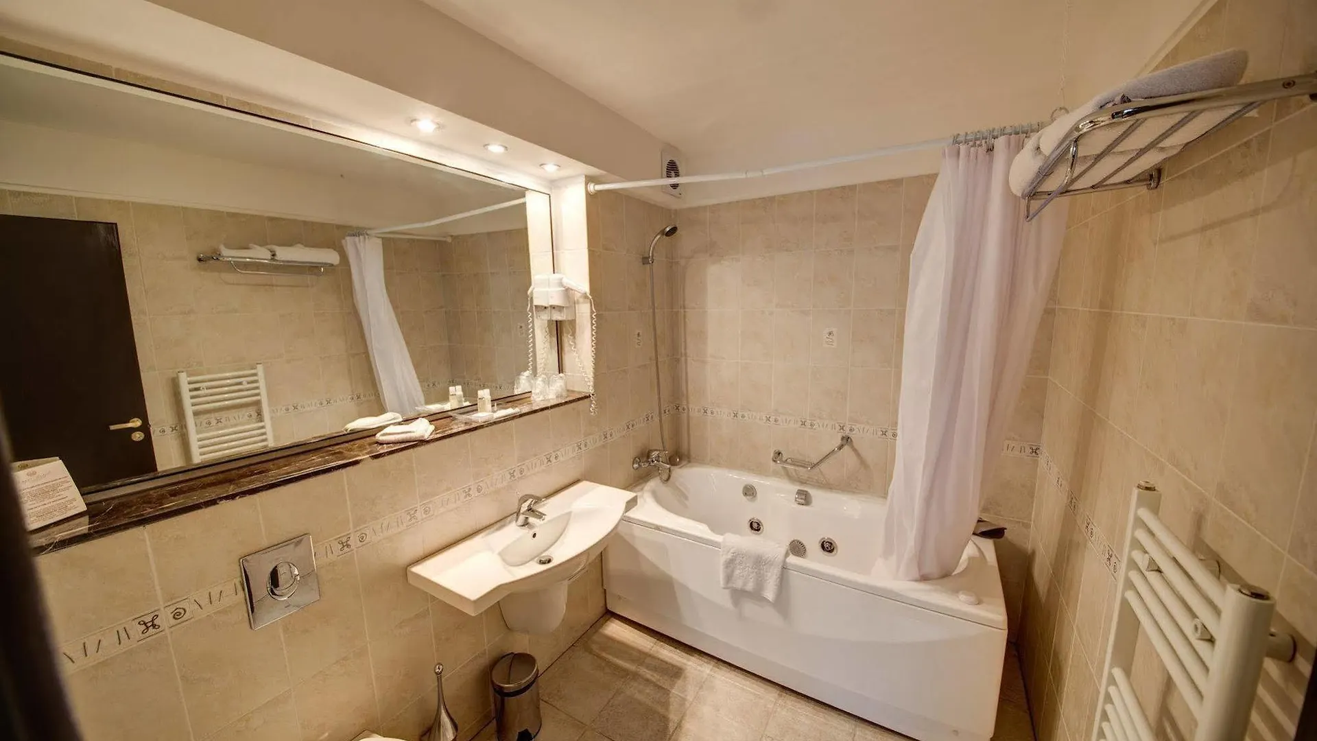 Atrium Hotel Ateneu City Center Bukarest